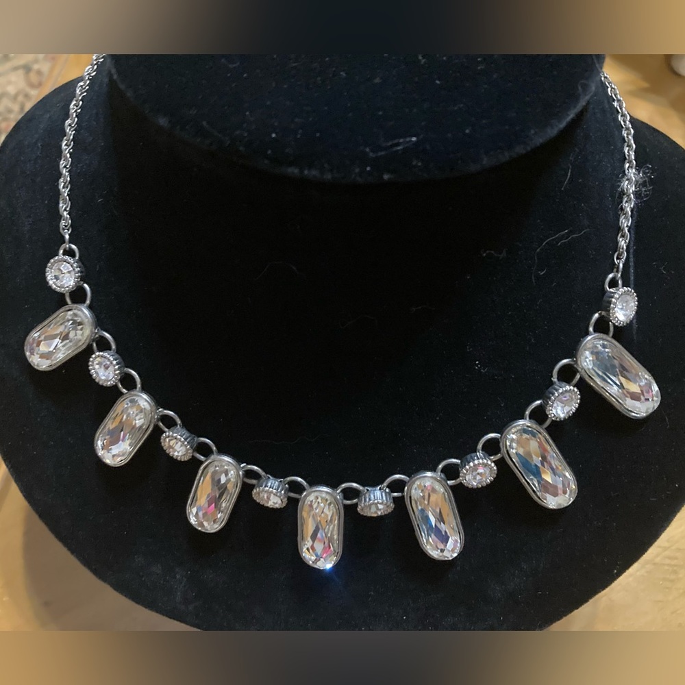 Rhinestone chocker